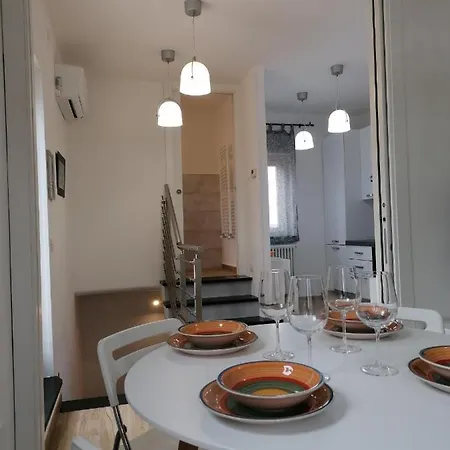Casa Bartelli - *