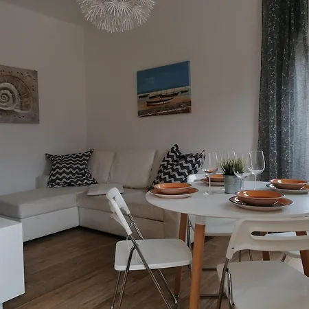 Casa Bartelli - *